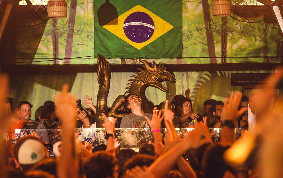img eletro vibez warung tour brasil