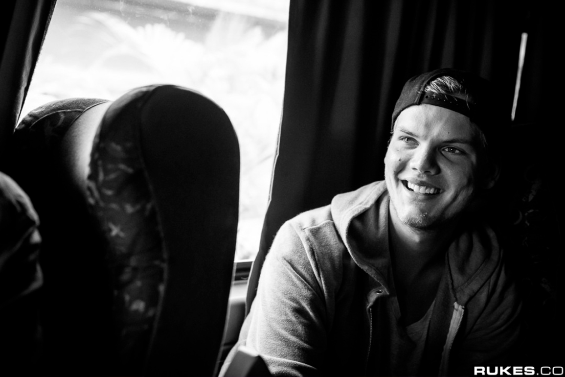 img eletro vibez avicii