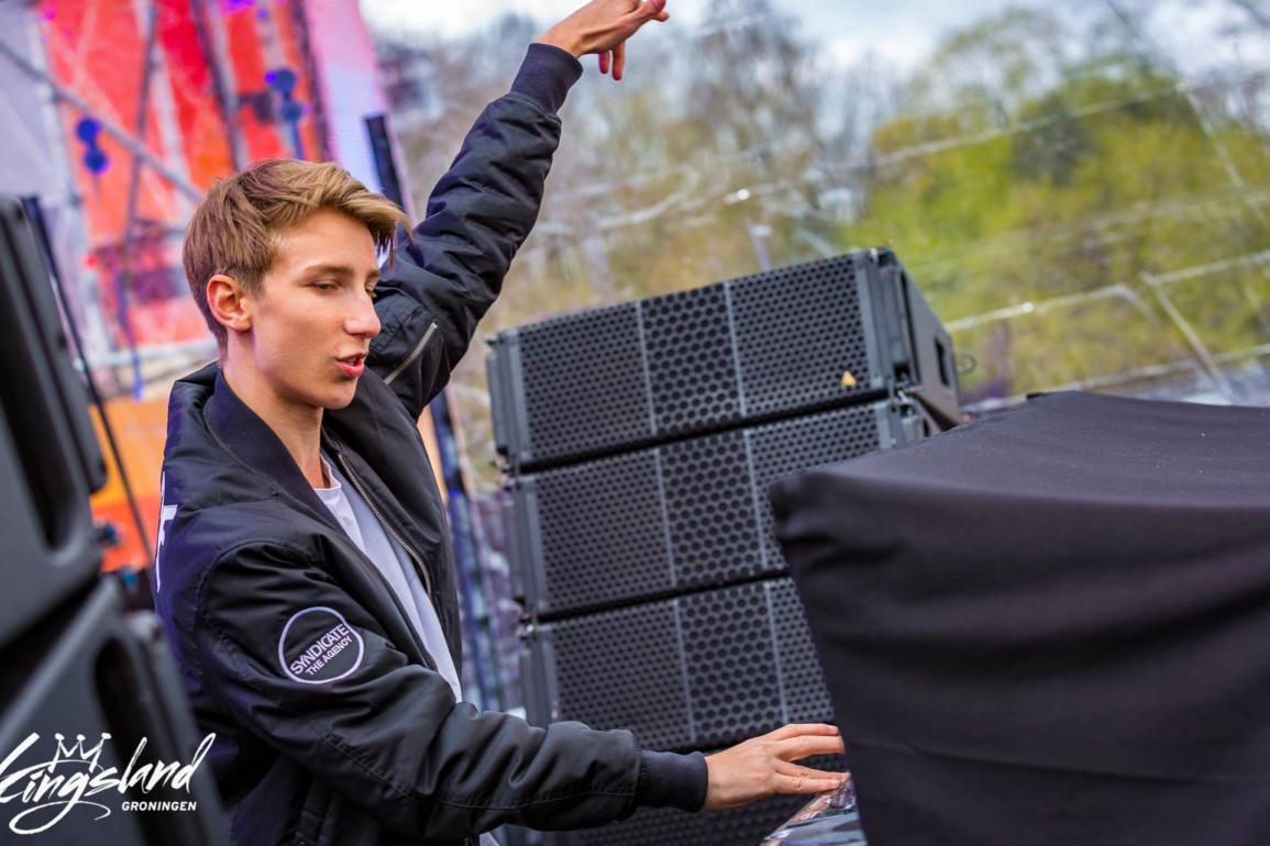 saindo da curva dj mesto quem é eletrovibez