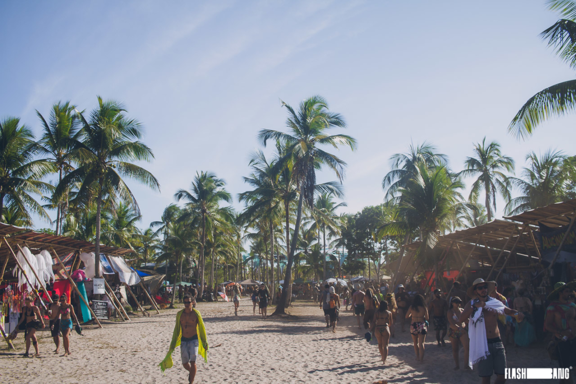 documentarios sobre festivais de trance universo parelelo