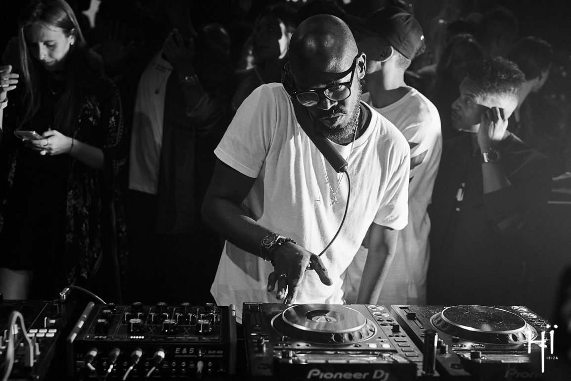 quem é black coffee vibez ibiza