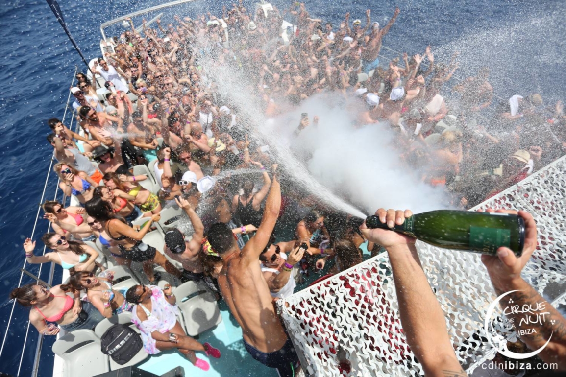 Champagne showers Cirque de la nuit CDLN boat party in playa den bosss ibiza Champagne showers Cirque de la nuit CDLN boat party in playa den bosss ibiza