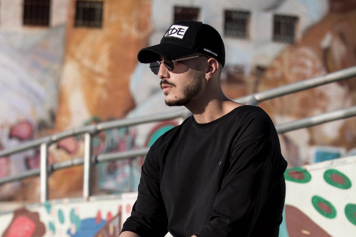 Saindo da Curva saiba quem é Wade e conheça seu som