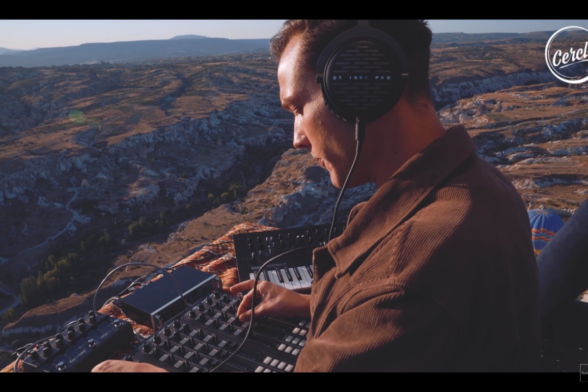 Já podemos dizer que o Melodic House Techno é oficialmente o som do momento