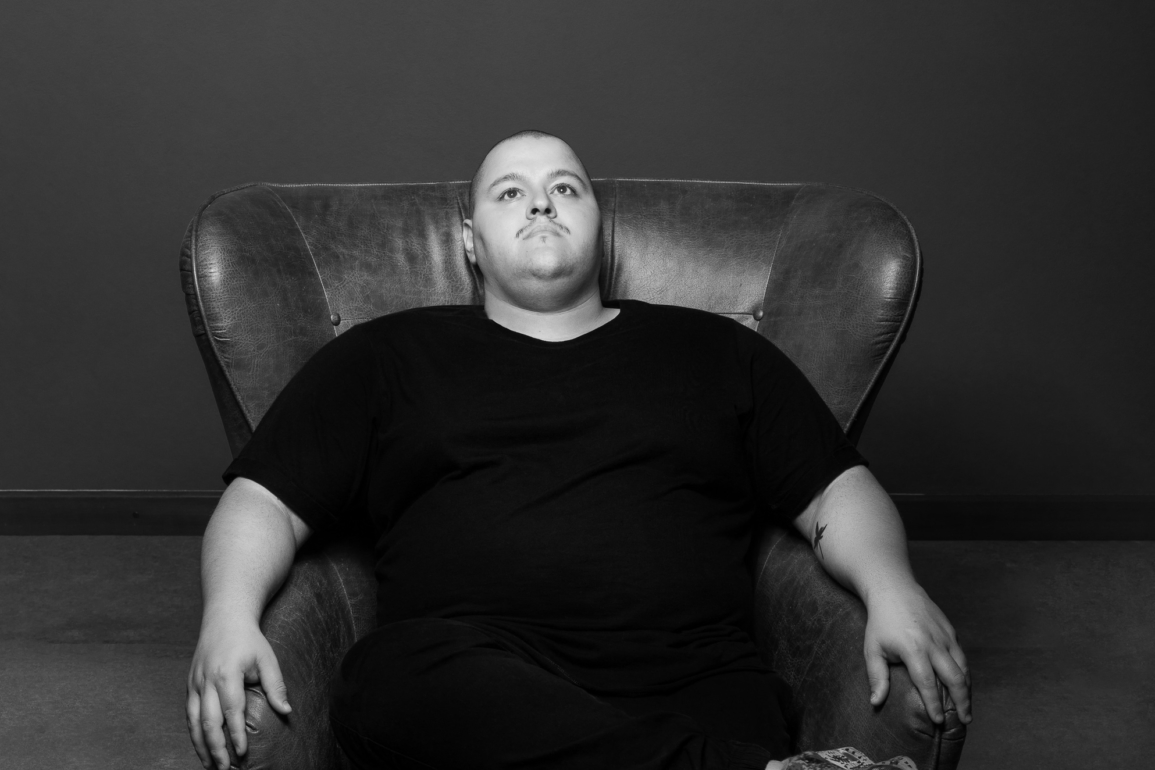 Com vocais em português Onde Estiver é o novo Progressive House de SOWZ