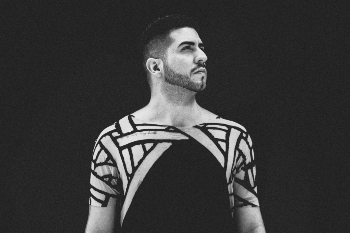 De forma independente B R U N N O passeia pelo Hard Techno com sua nova track Dark Dimension De forma independente B R U N N O passeia pelo Hard Techno com sua nova track Dark Dimension