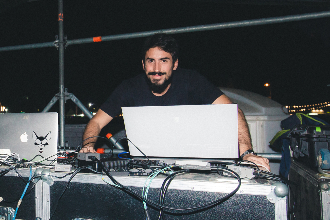 Off The Stage o que faz um VJ André Ayres explica