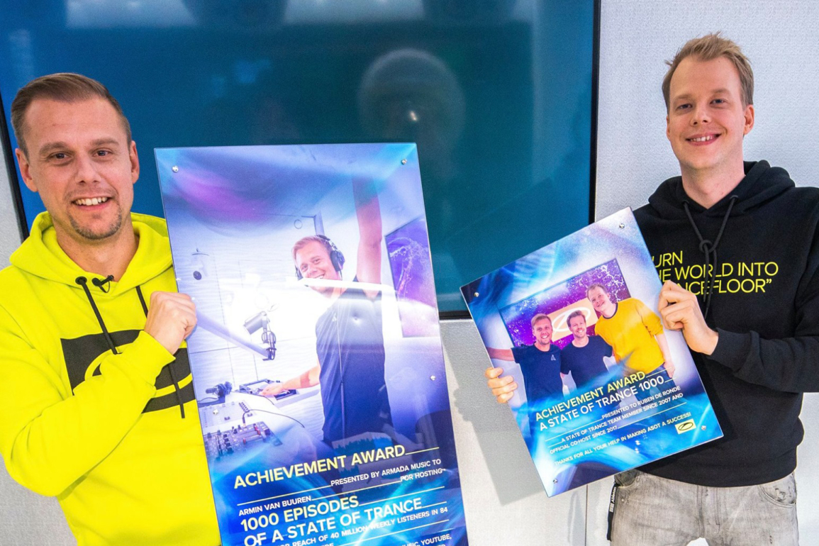 Armin van Buuren atinge 1000 episódios no ASOT e divulga lançamento do evento de 2 dias que acontecerá em setembro