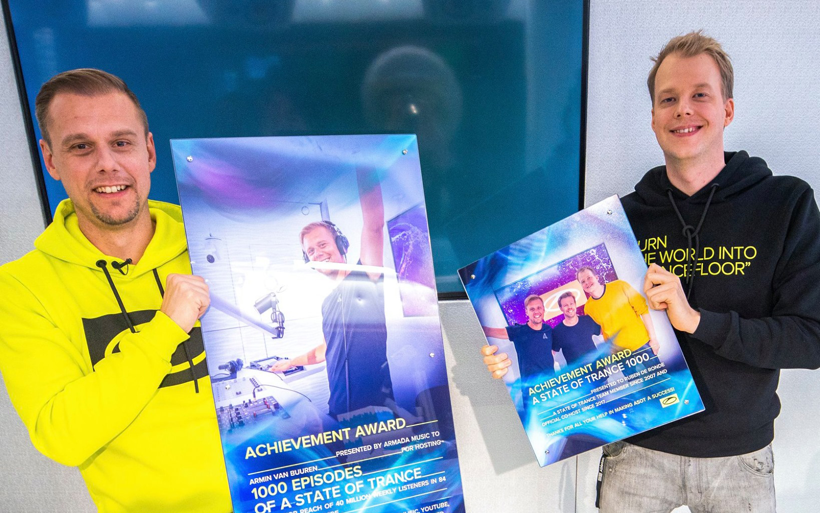 Armin van Buuren atinge 1000 episódios no ASOT e divulga lançamento do evento de 2 dias que acontecerá em setembro