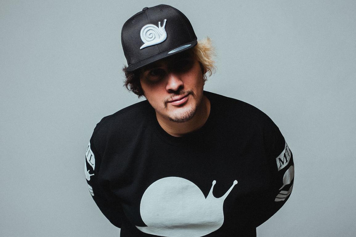 Conheça FROGKIND primeiro single do próximo EP do produtor internacional SNAILS