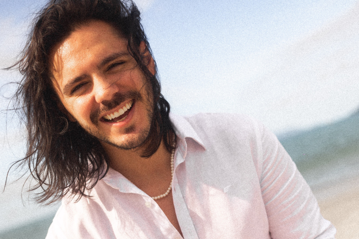 Gabriel Gonti convida Zabot para remixar 22Menina Salvador22. Ouça agora