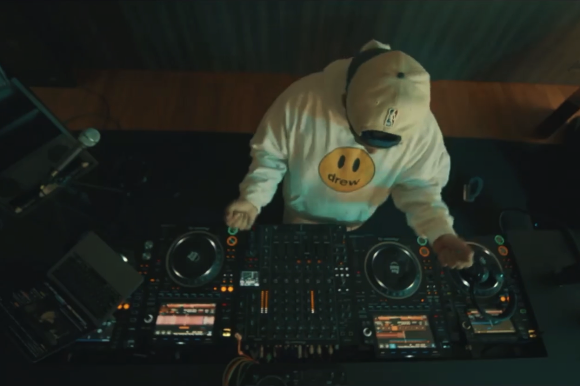 A música eletrônica está salvando a minha pandemia