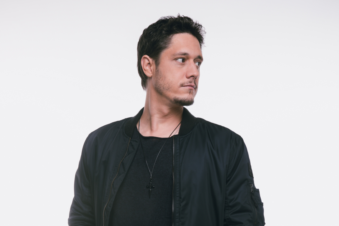 Freedom é o EP de estreia de Eloy pela HeadBox Records