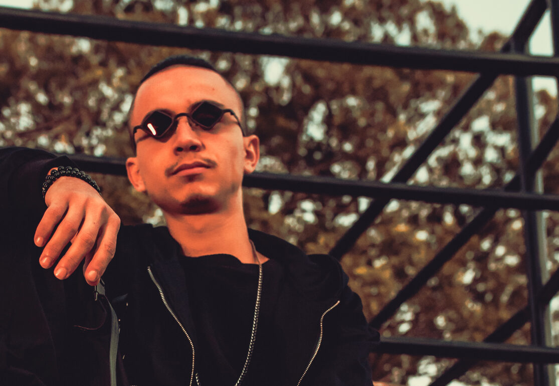 Pike no sobe e desce do Illusionize e1618260797989