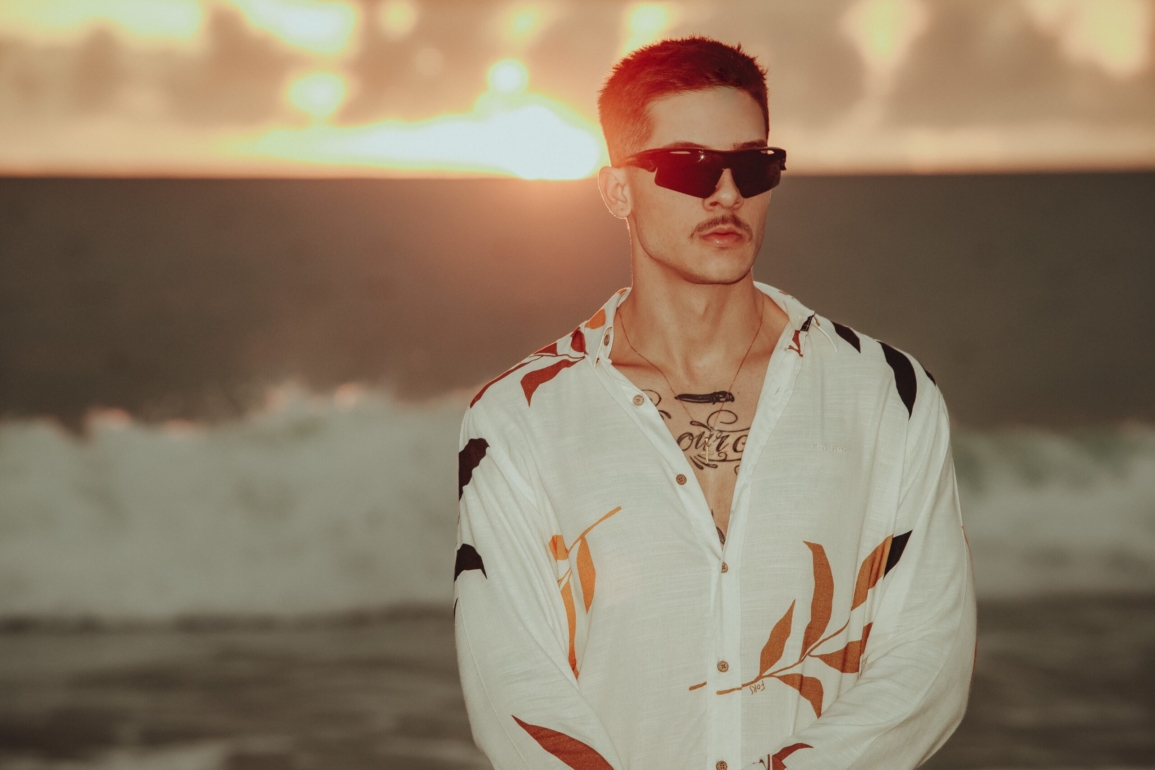 BRN estreia na Vex Distro com “Rescue”, um House bem pista para fazer vibez de casa! BRN estreia na Vex Distro com “Rescue”, um House bem pista para fazer vibez de casa!