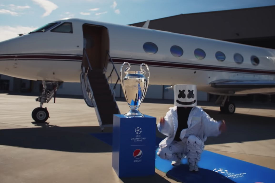 Marshmello será a atração da abertura da final da liga dos campeões da UEFA apresentada pela Pepsi