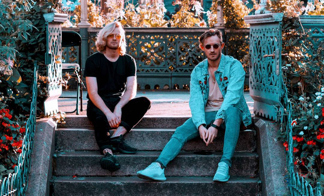 Conhecendo o duo KREAM através de 5 sets impressionantes