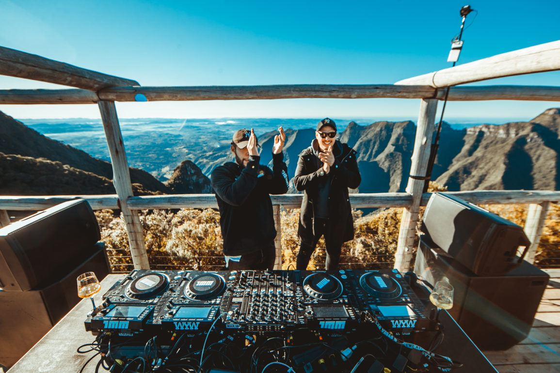 One-More-Music-apresenta-set-na-Serra-Catarinense-com-os-artistas-Öwnboss-e-JØRD