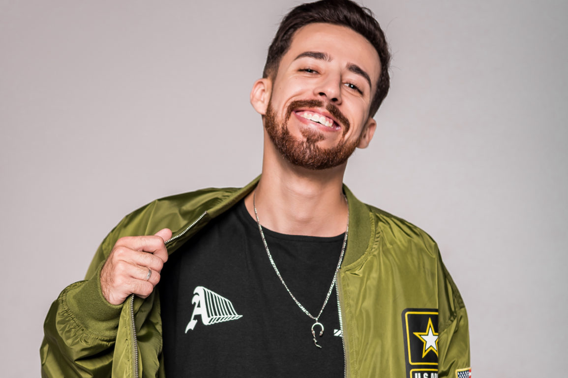 Pré-save--Remixando-oficialmente-Benson-e-Joe-Publick,-Bruno-Furlan-conta-sobre-seu-novo-som,-que-sairá-pela-Ultra-Music-Records