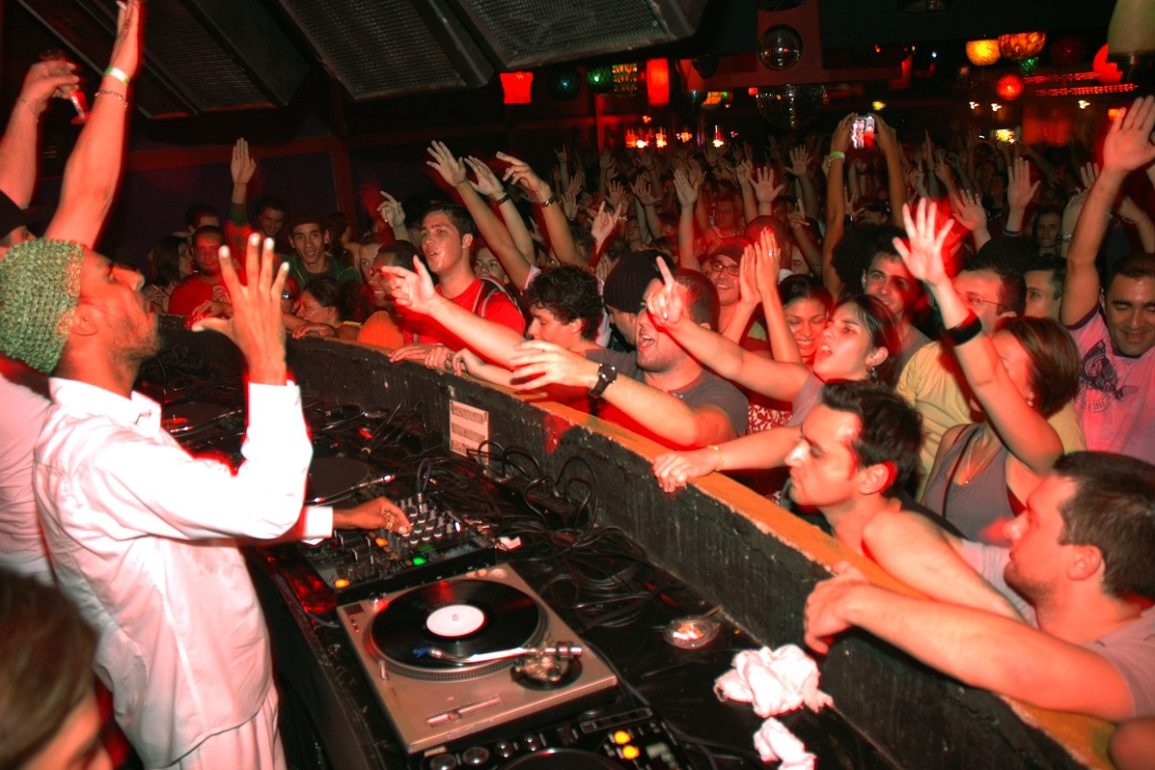 clube love e são paulo