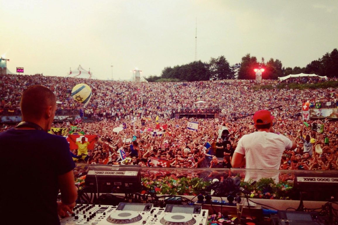 dimitri vegas like mike tomorrowland mammoth