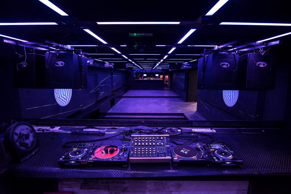 Segundo relatório da IMS Report, a indústria de música eletrônica encolheu em 54% em 2020