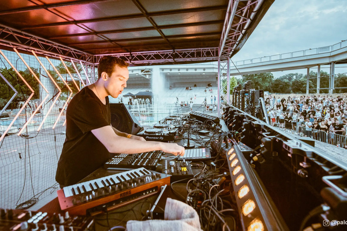 Ben-Böhmer-comenta-em-bate-papo-com-fãs-que-o-Brasil-é-o-país-onde-ele-mais-quer-tocar