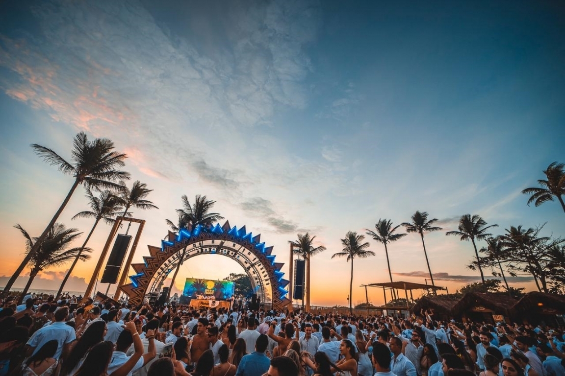 cafe-de-la-musique-guarapari-reveillon cafe-de-la-musique-guarapari-reveillon