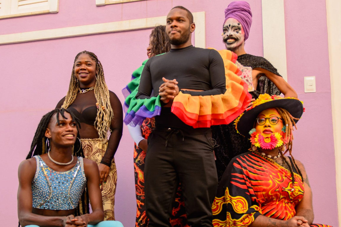 Uma-em-cada-três-pessoas-sofreram-discriminação-na-pista-de-dança,-de-acordo-com-um-novo-relatório