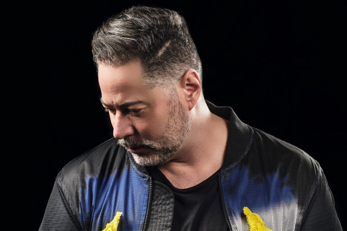 Após-desligamento-oficial-do-Warung-Beach-Club,-Renato-Ratier-anuncia-o-Surreal,-em-Camboriú