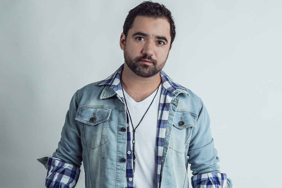 Conheça-PYERRE,-sua-história-e-ouça-sua-versão-para-“Leave-the-World-Behind”