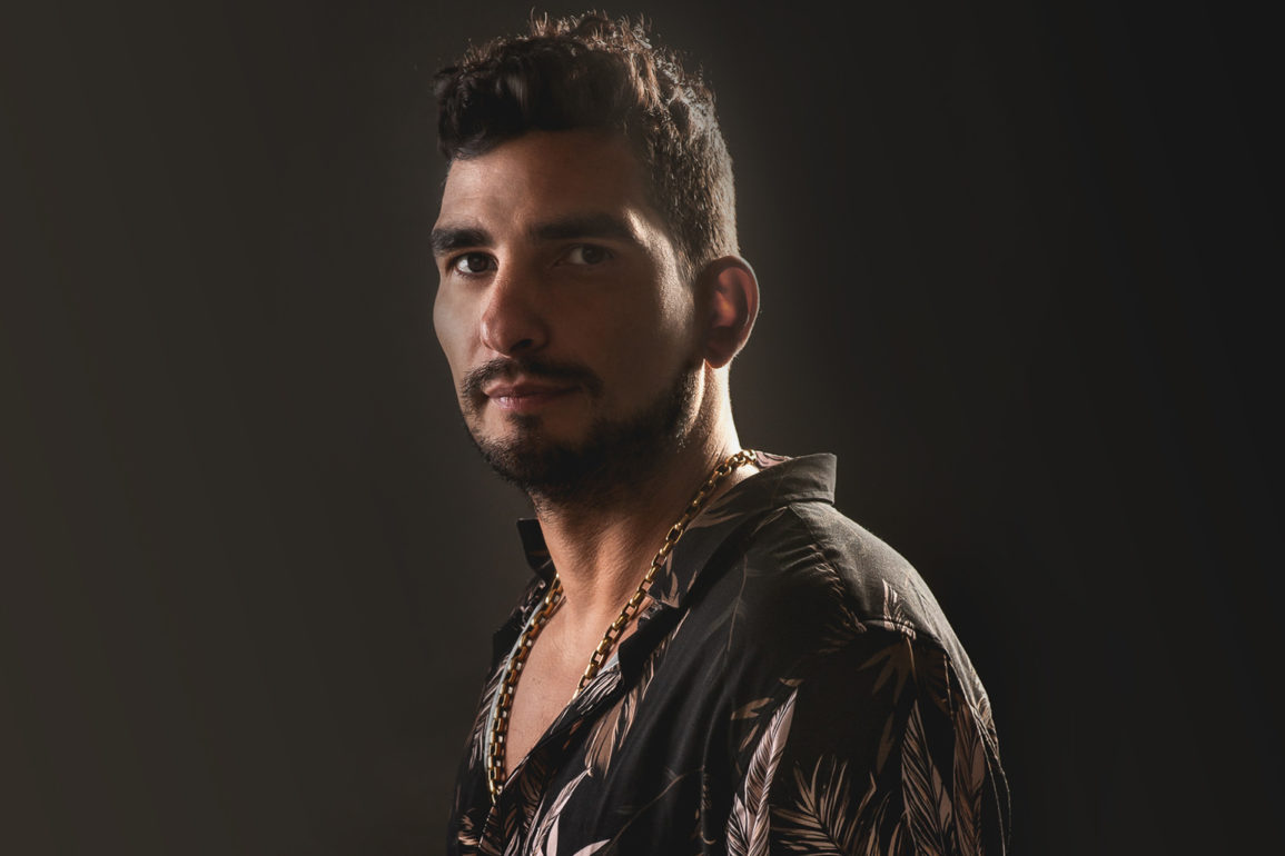 Leandro-da-Silva-estreia-na-Reven-Beats-ao-lado-de-Alex-Mind-com-a-track-'Running-From-You Leandro-da-Silva-estreia-na-Reven-Beats-ao-lado-de-Alex-Mind-com-a-track-'Running-From-You