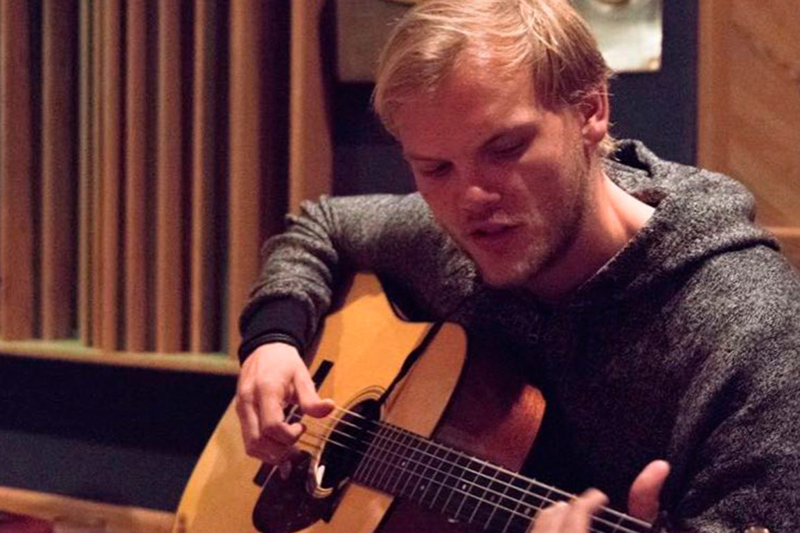 Biografia-de-Avicii-destaca-as-últimas-palavras-do-DJ-antes-de-sua-morte
