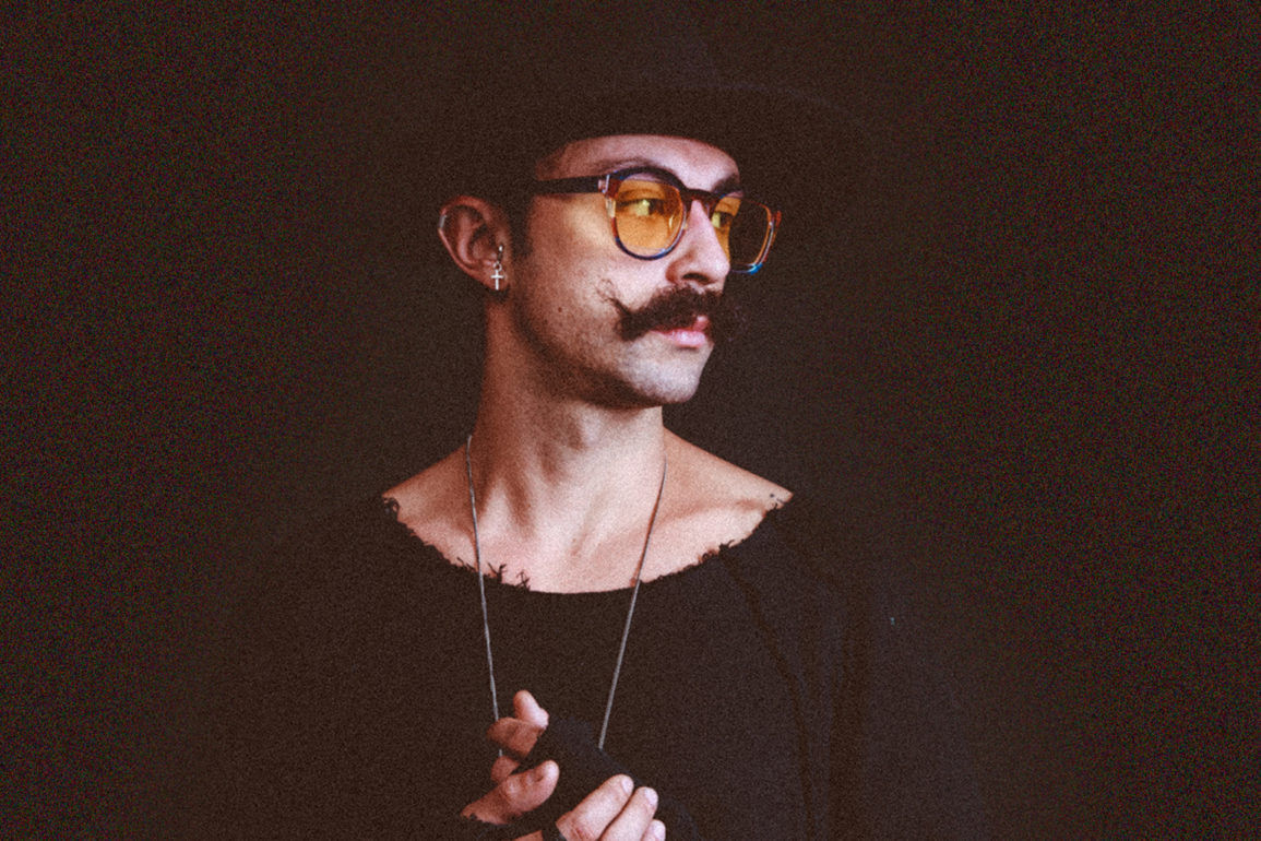 Fotógrafo,-cenográfista,-DJ-e-produtor--conheça-as-muitas-facetas-de-Fabrizio-Pepe