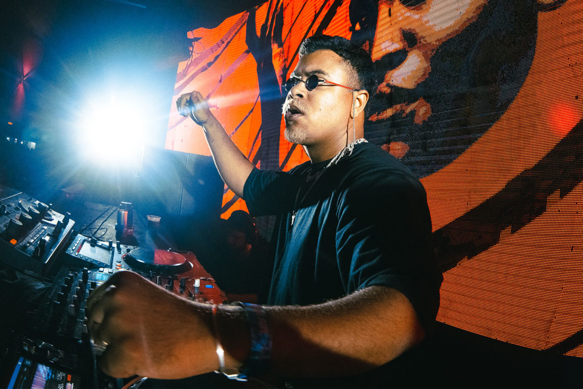 Em retorno ao Park.Art, Victor Lou grava e disponibiliza apresentação de 3 horas. Assista!