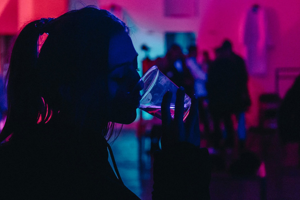 After-packs--Como-funcionam-os-redutores-de-danos-pós-festa-que-estão-entrando-na-moda-