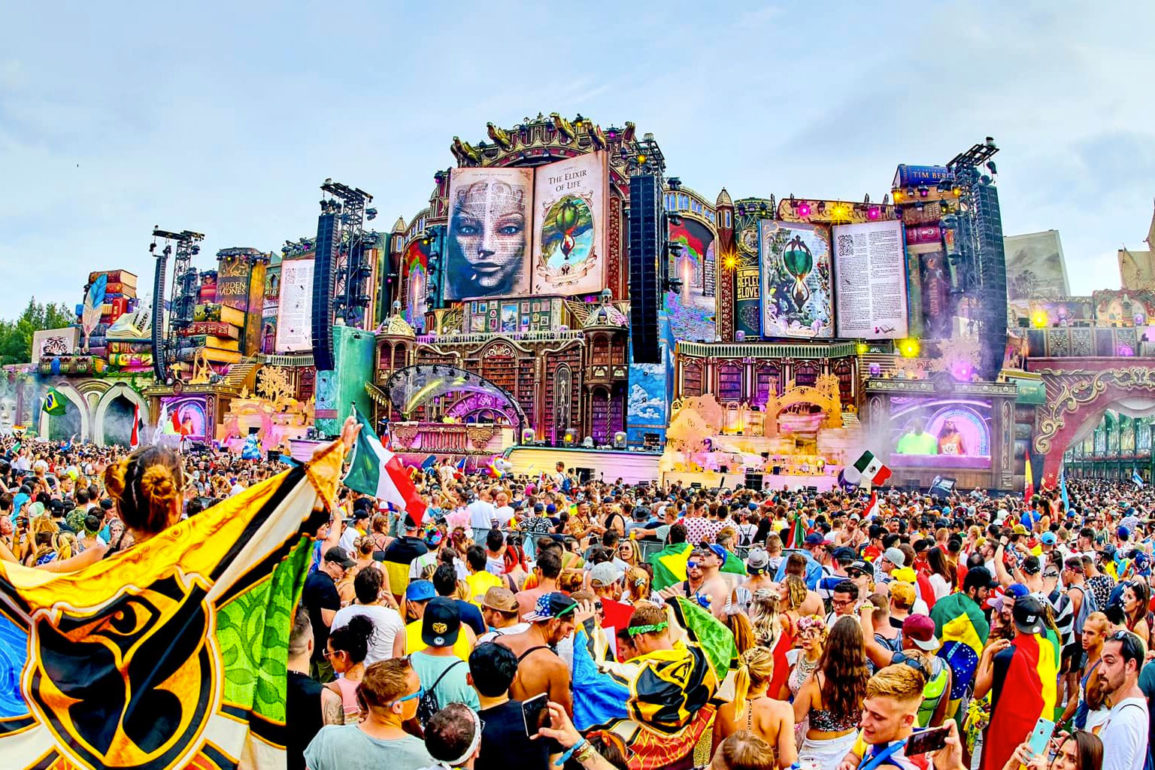 Transmissão-oficial-do-Tomorrowland-2022-terá-21-dias-de-duração-mesclando-apresentações-ao-vivo-e-programação-especial