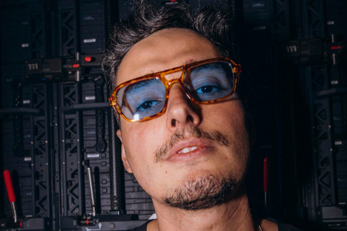 Conheca-o-ownboss-alem-de-Move-Your-Body-e-ouca-os-seus-ultimos-lancamentos