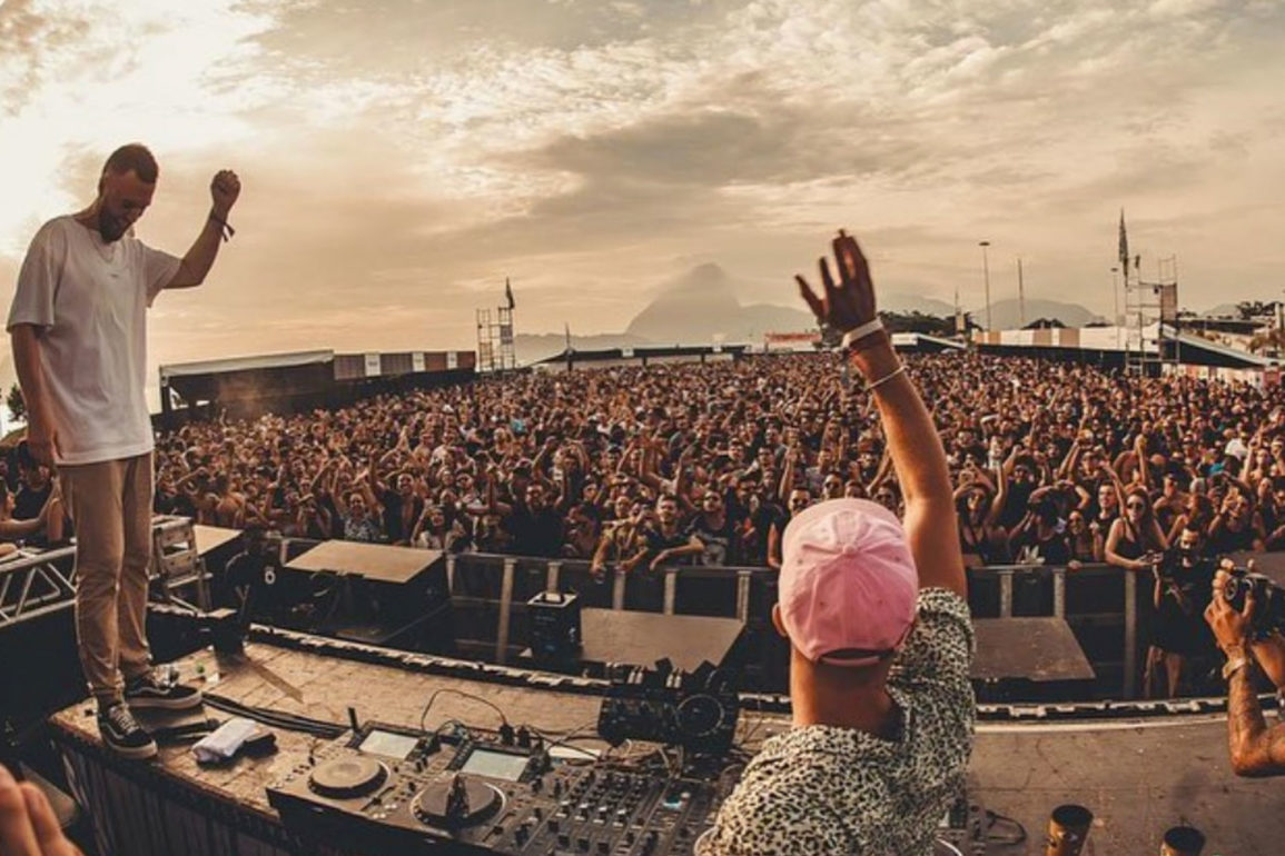 NAFF-e-adiado-para-2023-novas-datas-incluem-Sao-Paulo-Rio-de-Janeiro-e-Belo-Horizonte-