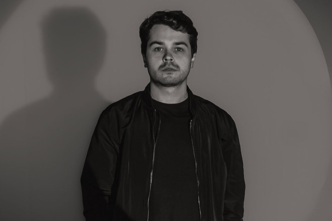 Conheça-o-DJ-e-produtor-Zambelli-e-seu-EP-de-4-tracks-'Own-State'.-Ouça-e-saiba-mais!