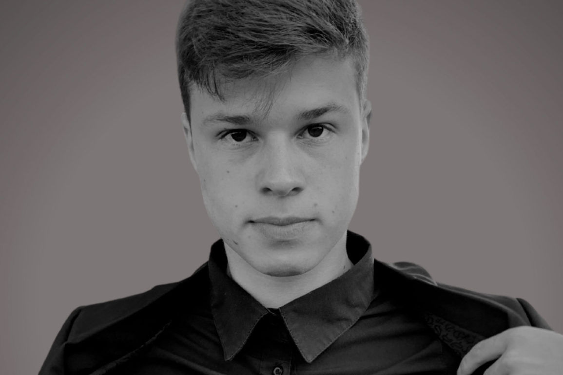 Delfrate-lanca-novo-EP-onde-se-desprende-de-rotulos-e-mostra-seu-potencial-criativo