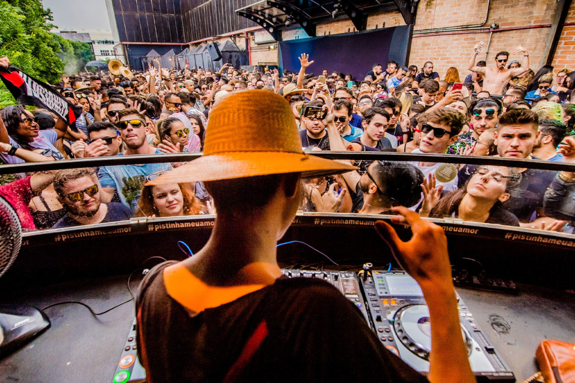 Illusionize-retorna-para-nova-edicao-da-PistinhaMeuAmor-no-Anzuclub-dia-03-de-dezembro