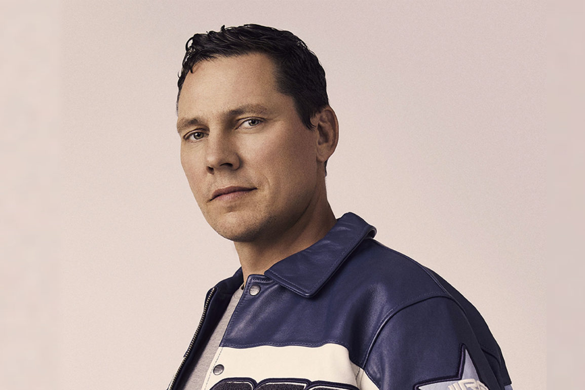 Como-Tiesto-conta-a-historia-da-musica-eletronica-de-forma-genial-atraves-de-sua-trajetoria Como-Tiesto-conta-a-historia-da-musica-eletronica-de-forma-genial-atraves-de-sua-trajetoria