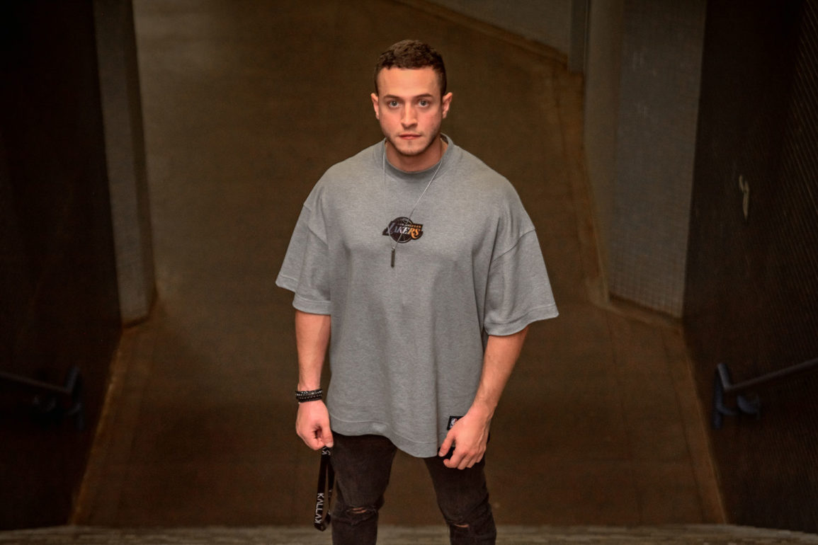 Kallak-e-o-novo-expoente-da-musica-eletronica-de-Brasilia-Conheca-o-artista