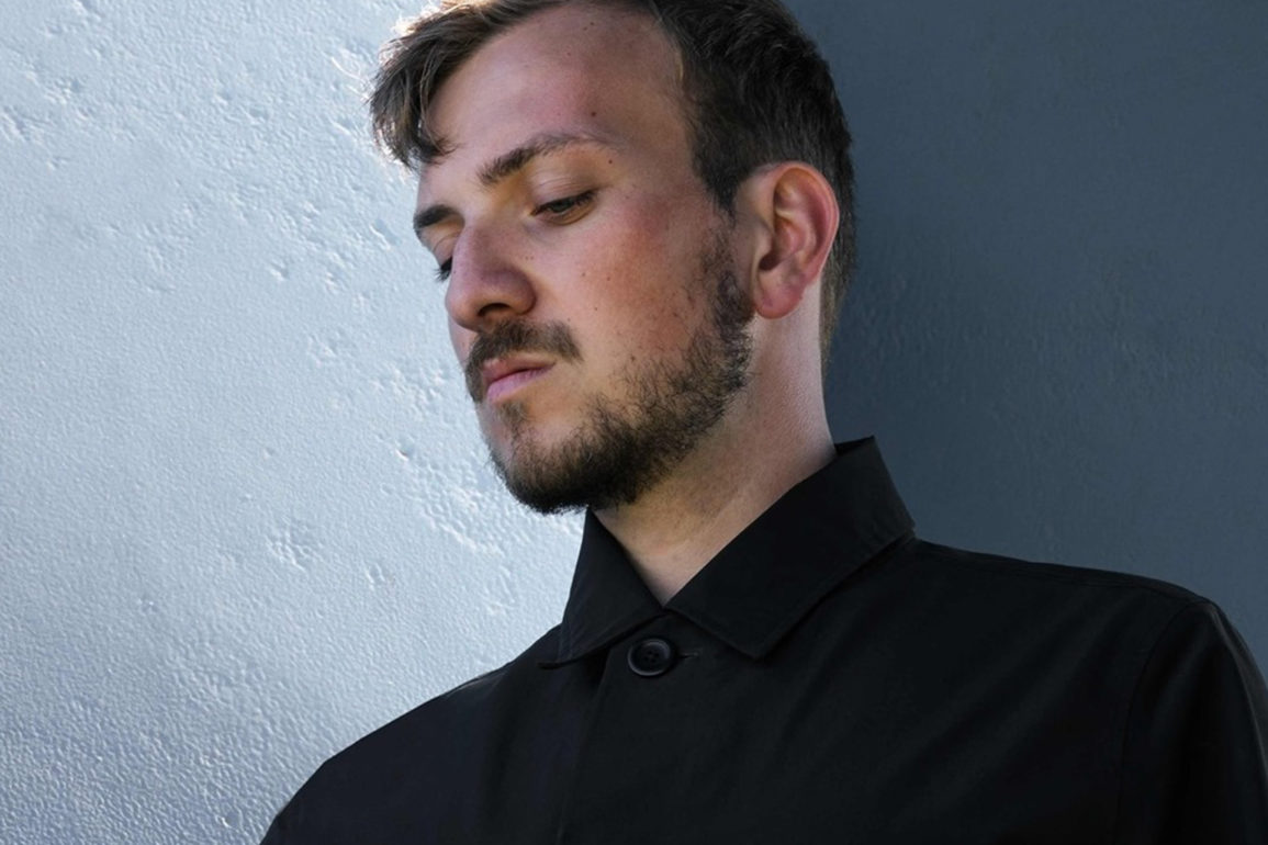 Saindo-da-Curva--Conheça-Colyn,-talento-em-ascensão-do-Melodic-Techno,-e-sua-sonoridade-inspiradora