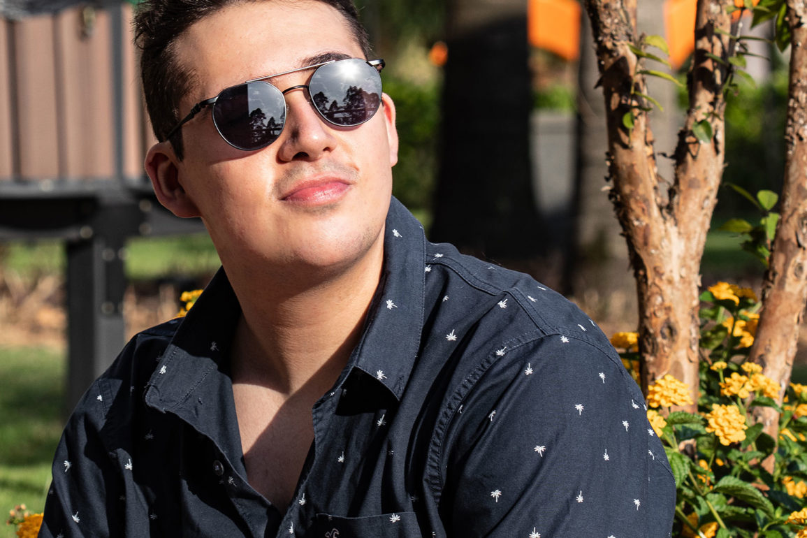 Conheça-Tancredo,-DJ-e-produtor-de-Tropical-House,-e-ouça-“Lanikai”,-single-com-o-cantor-nigeriano-Sha