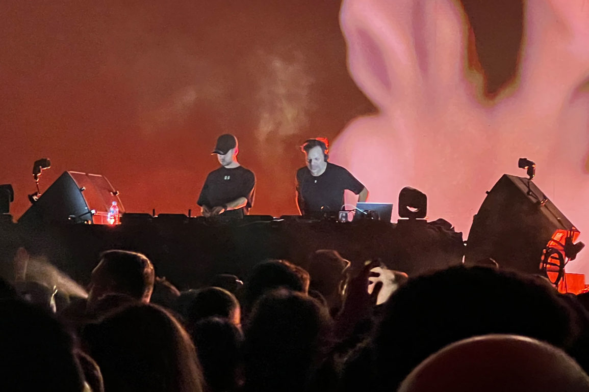 Em-noite-de-sold-out-Afterlife-retorna-ao-Brasil-alinhado-com-sua-essencia-de-Techno-Melodico-e-cuidado-com-visuais