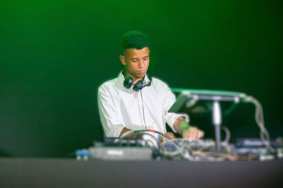 Eduardo-Monteiro-apresenta-contrastes-cativantes-em-seu-novo-EP-“Resonance”,-lançado-por-gravadora-canadense Eduardo-Monteiro-apresenta-contrastes-cativantes-em-seu-novo-EP-“Resonance”,-lançado-por-gravadora-canadense