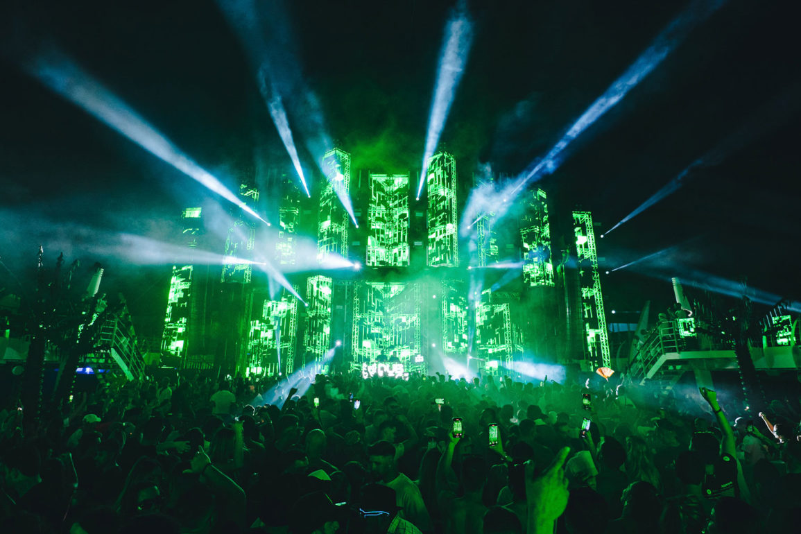 Impactante-Navio-So-Track-Boa-tem-primeira-viagem-com-lindos-visuais-e-clima-de-festa-entre-amigos Impactante-Navio-So-Track-Boa-tem-primeira-viagem-com-lindos-visuais-e-clima-de-festa-entre-amigos