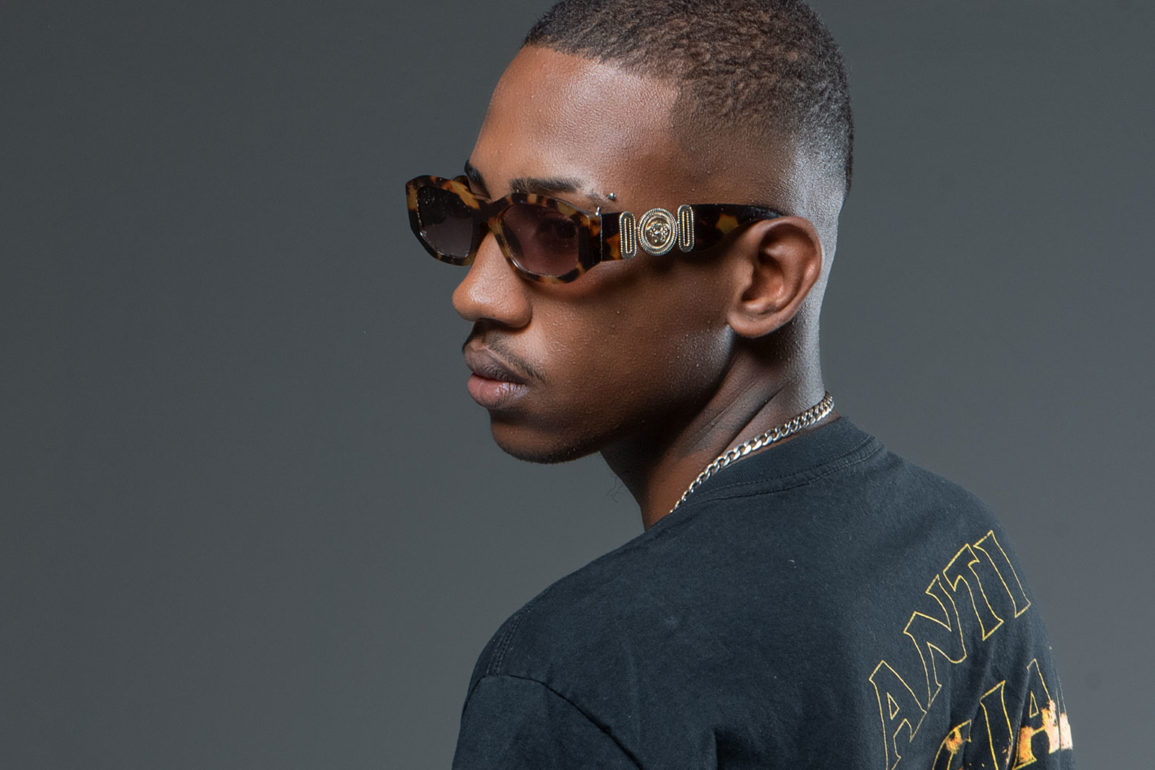 MNK4 estreia na label Blackartel, de Victor Lou, Visage e Alfrexx, com track que mistura House e Funk. Ouça já! MNK4 estreia na label Blackartel, de Victor Lou, Visage e Alfrexx, com track que mistura House e Funk. Ouça já!